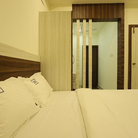Hotel Sigma Suites Бенґалуру Екстер'єр фото