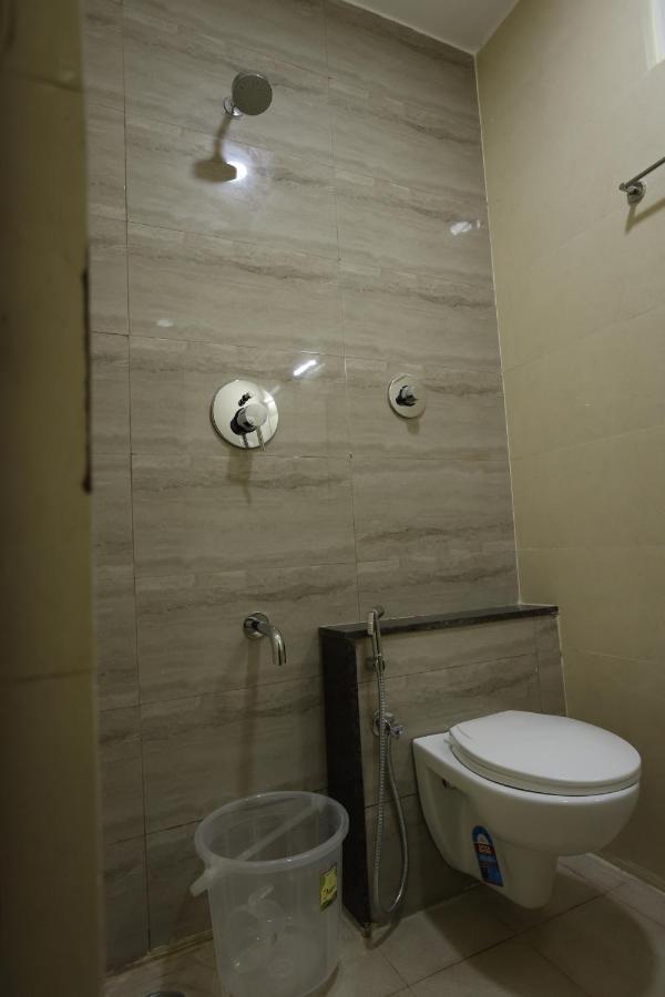 Hotel Sigma Suites Бенґалуру Екстер'єр фото